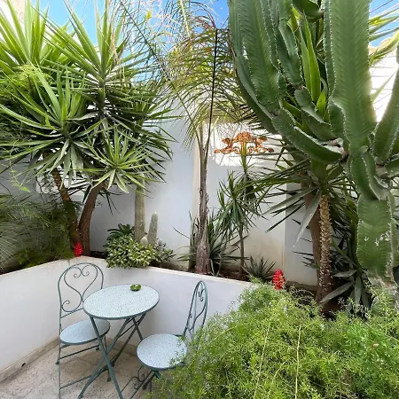 Macalle Noto, Charme E Relax Con Giardino *